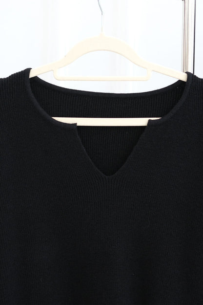 Terra Keyhole V-Neck Thick-Knit Modest Set WDM006 – Black