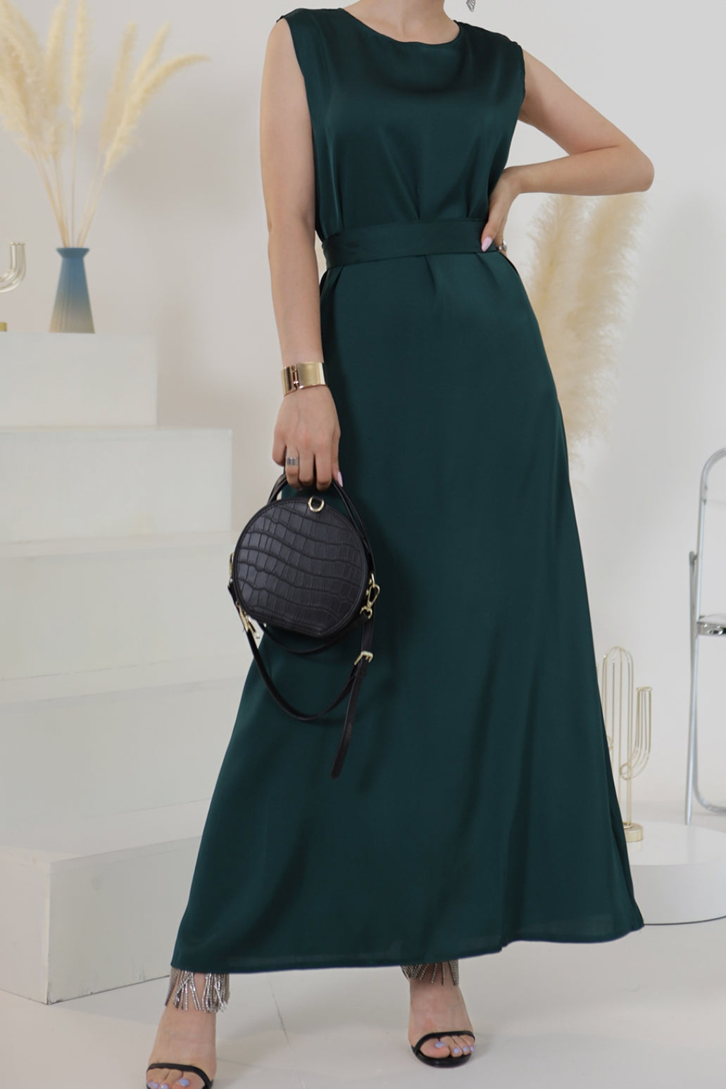 Luna 2PCS Crystal Beads Sleeves Satin Abaya Set with Crystal Chain - Dark Green