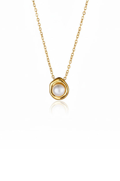 Amana Pearl Grace Necklace