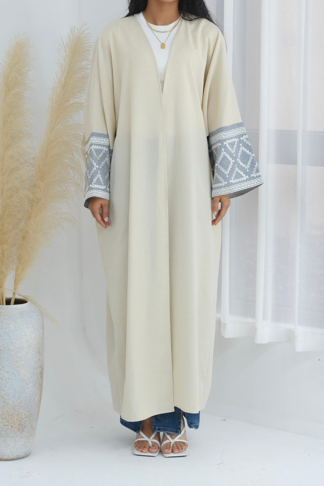 Leila Geometric Pattern Embroidered Open Abaya 772 - Beige