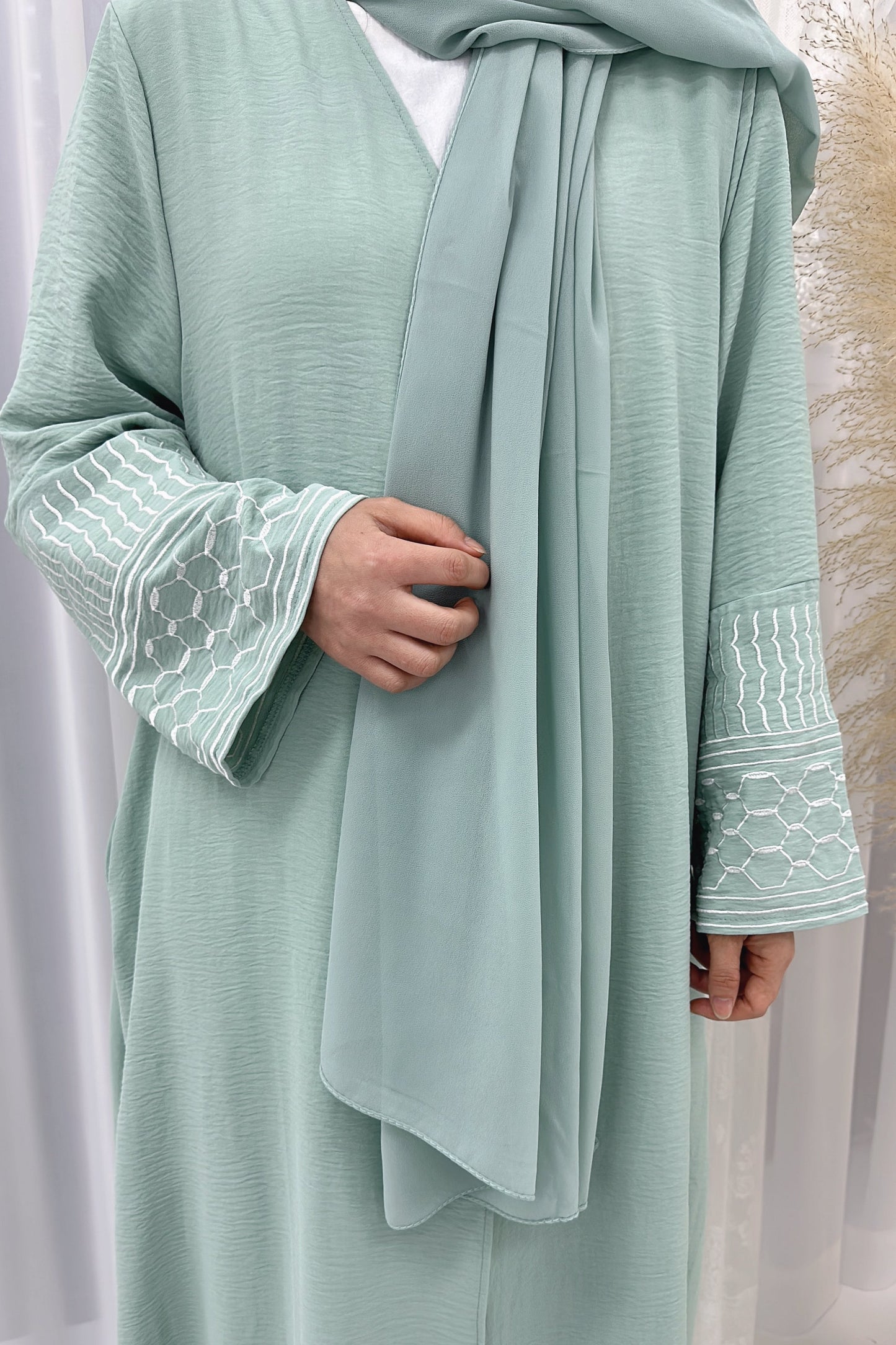Danya Keffiyeh Inspired Peace Dove Pattern Embroidery Modest Open Abaya 767 - Mint Green